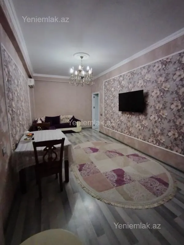 Satılır 2 otaqlı yeni tikili 76 m²