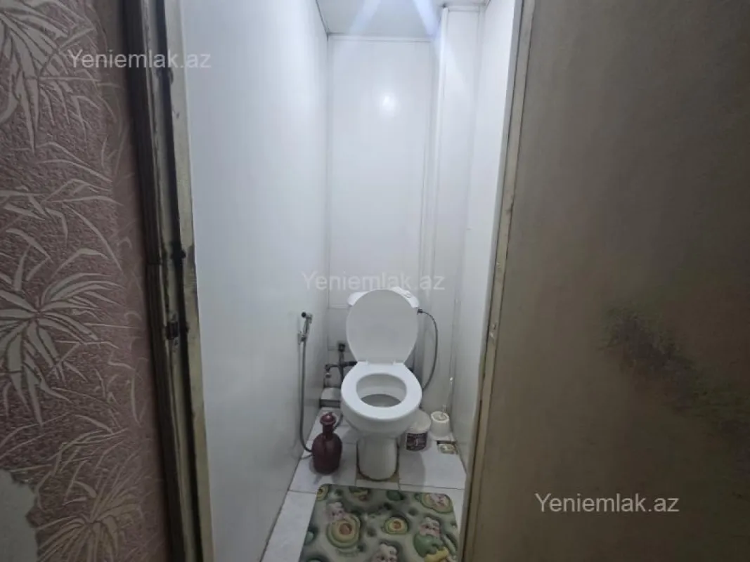 Satılır 3 otaqlı köhnə tikili 74 m²