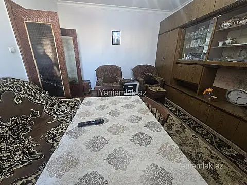 Satılır 3 otaqlı köhnə tikili 74 m² — Sumqayıt, 9-cu mikrorayon 3 otaq 74.00 m²