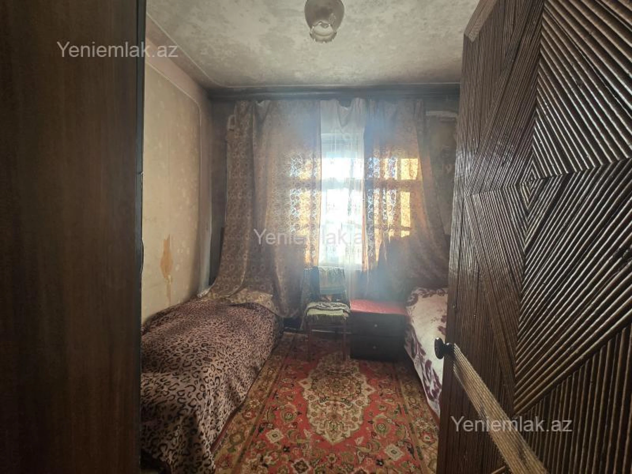 Satılır 3 otaqlı köhnə tikili 74 m²