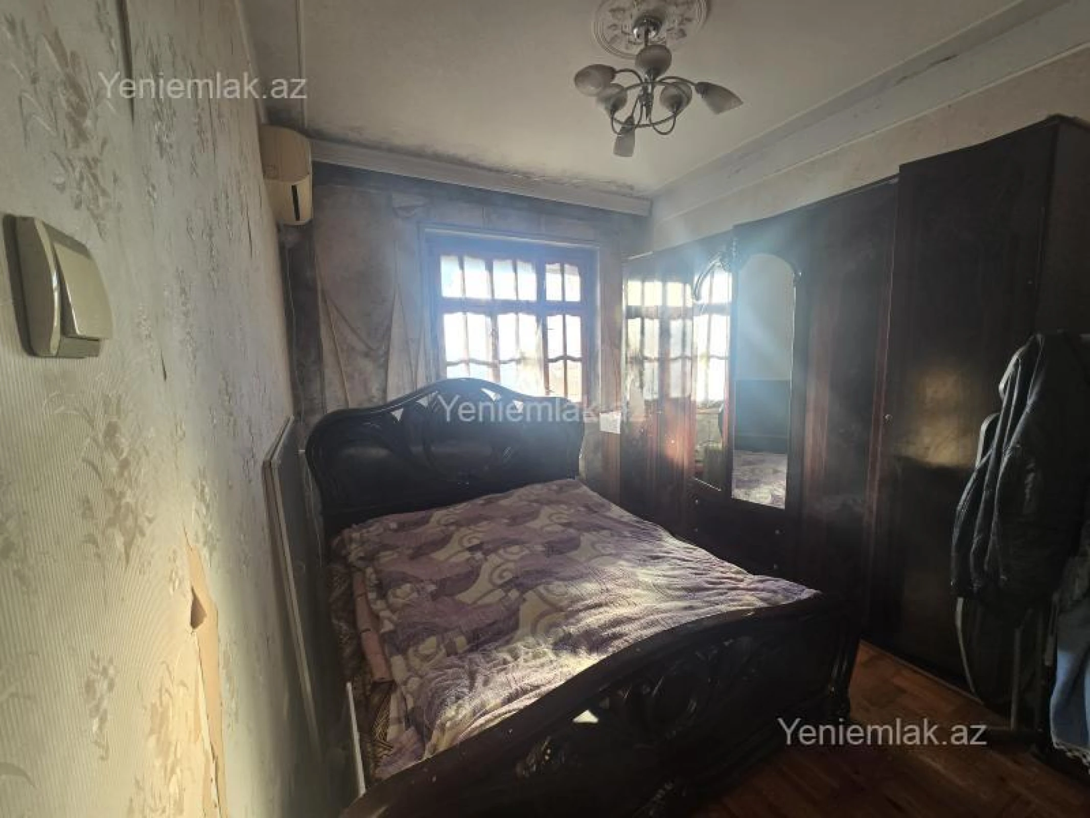 Satılır 3 otaqlı köhnə tikili 74 m²