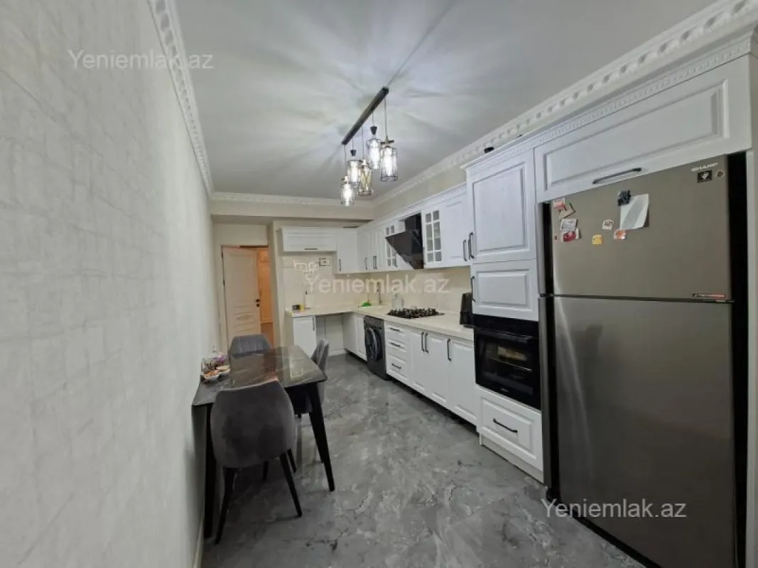 Satılır 3 otaqlı yeni tikili 127 m²