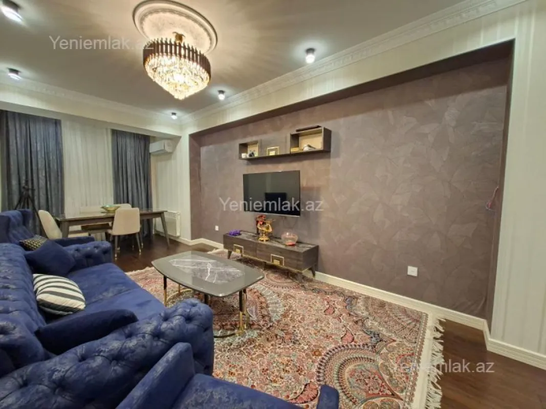 Satılır 3 otaqlı yeni tikili 127 m²