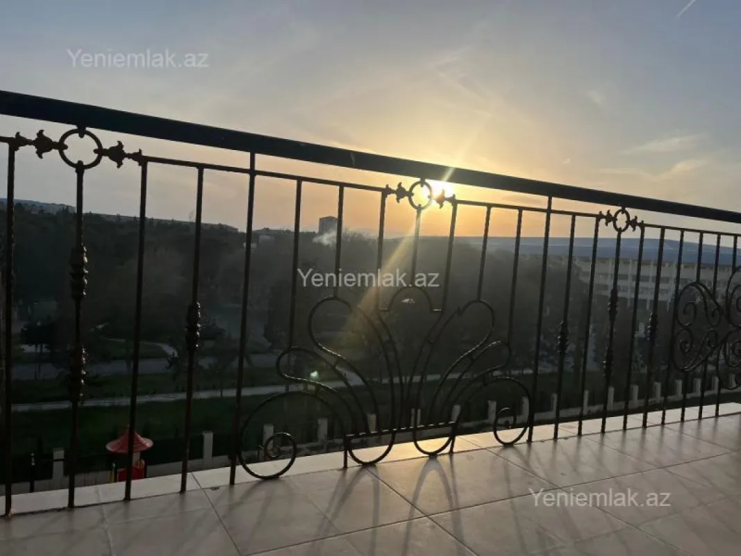 Satılır 3 otaqlı yeni tikili 98 m²