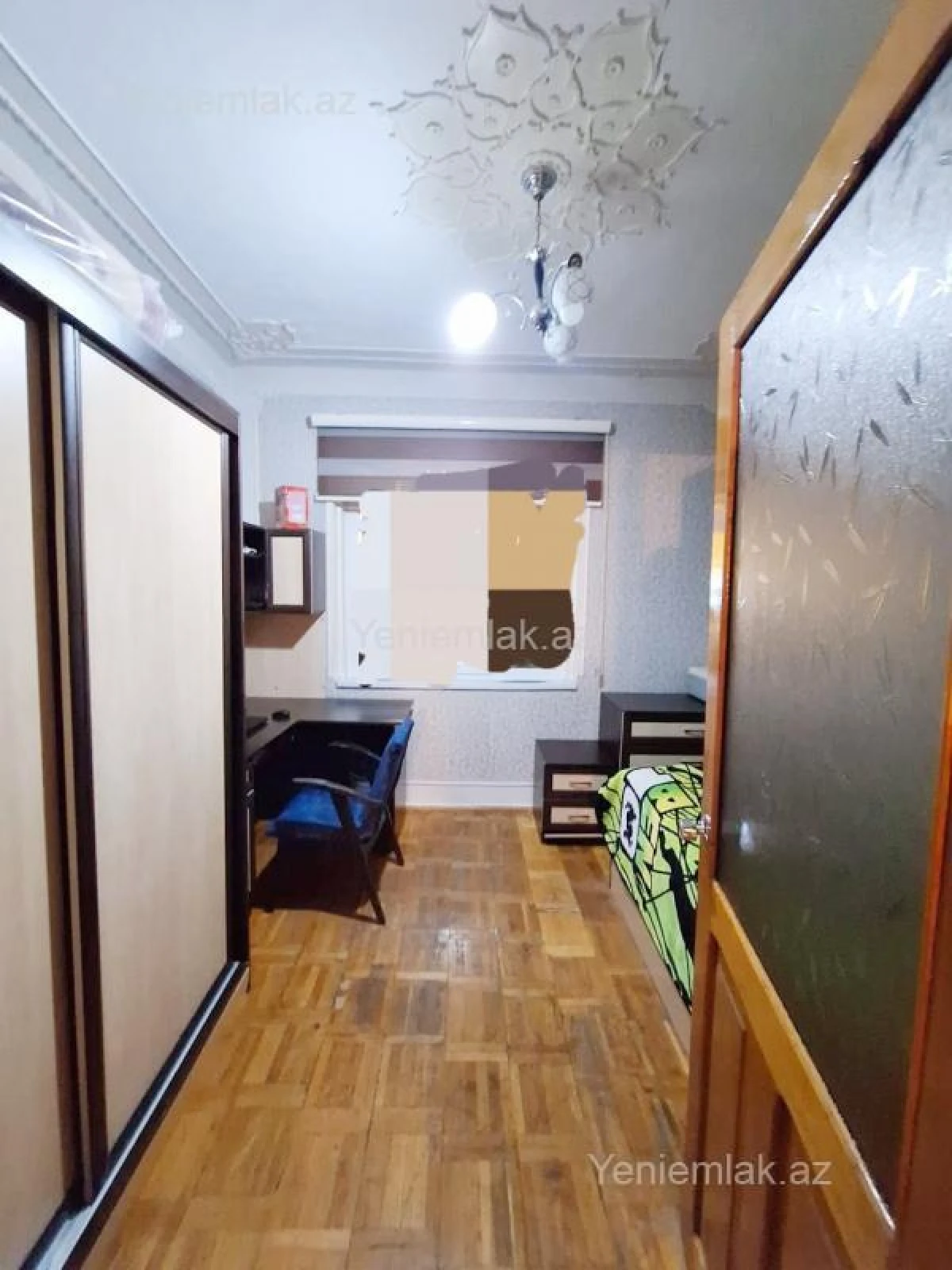 Satılır 3 otaqlı köhnə tikili 80 m²