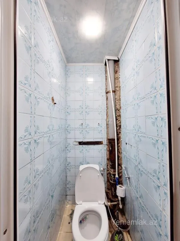 Satılır 3 otaqlı köhnə tikili 80 m²