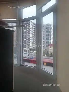 Satılır 2 otaqlı yeni tikili 83 m²