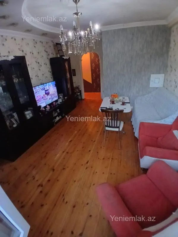 Satılır 2 otaqlı yeni tikili 50 m²