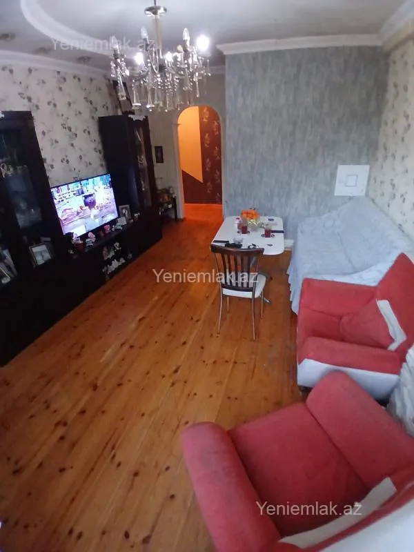 Satılır 2 otaqlı yeni tikili 50 m²