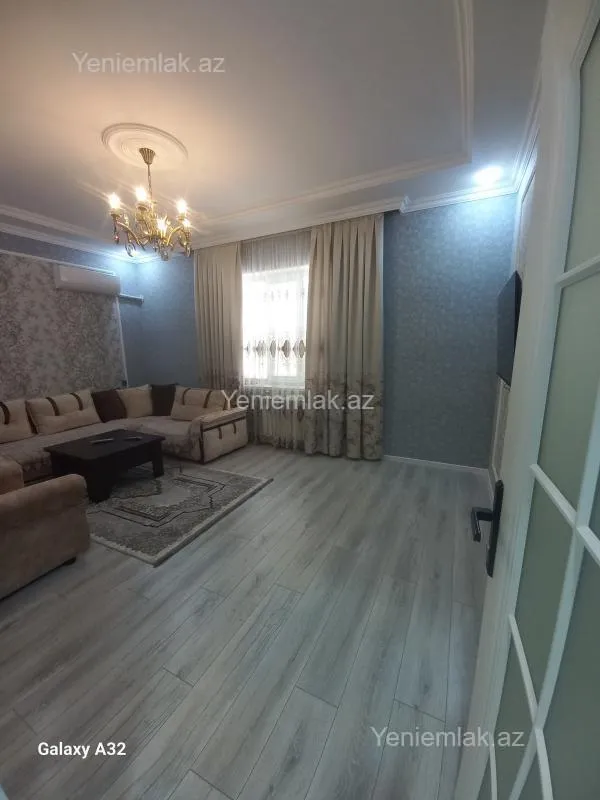 Satılır 4 otaqlı həyət evi 170 m²