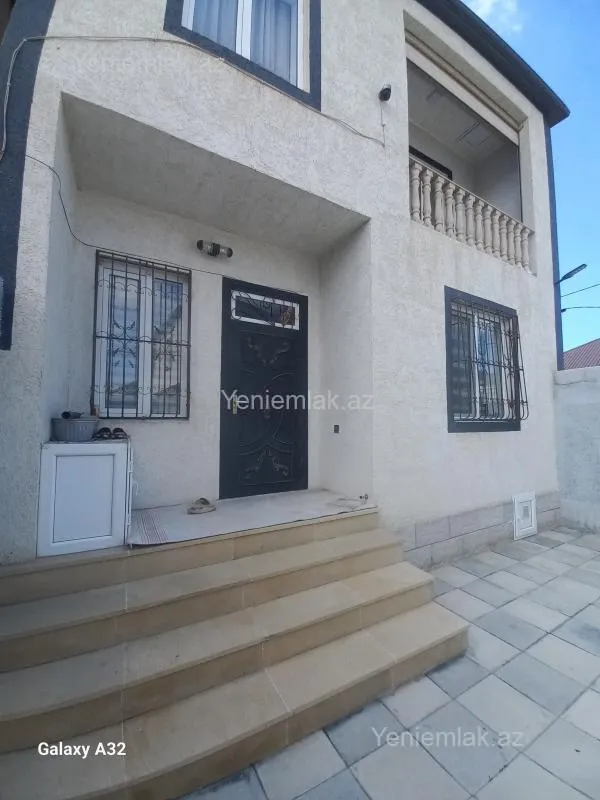 Satılır 4 otaqlı həyət evi 170 m²
