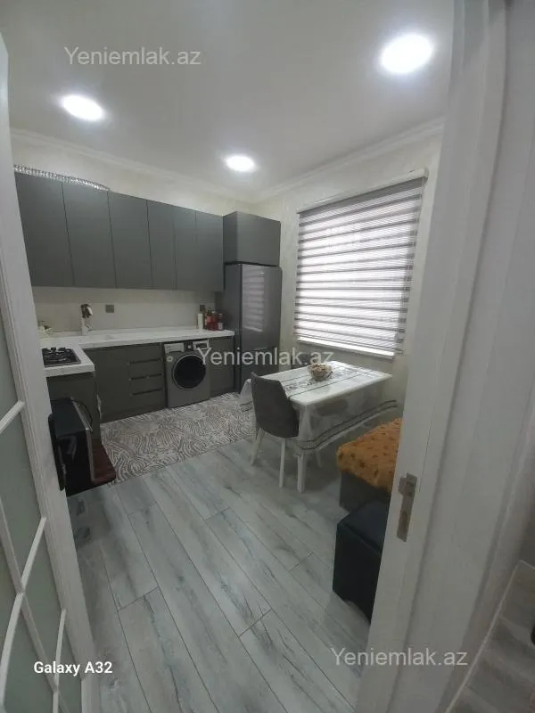 Satılır 4 otaqlı həyət evi 170 m²