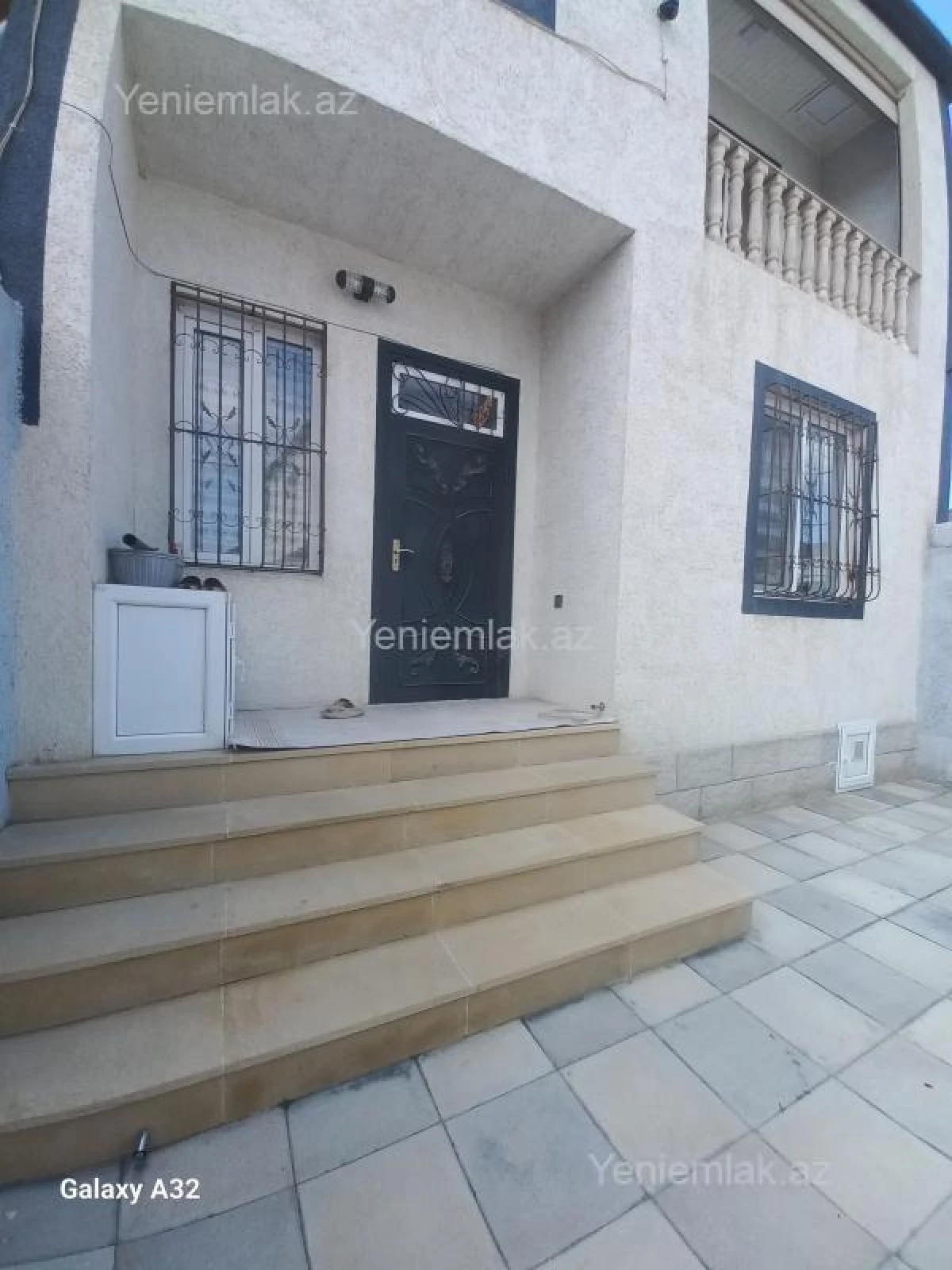 Satılır 4 otaqlı həyət evi 170 m²