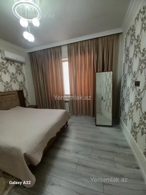 Satılır 4 otaqlı həyət evi 170 m²