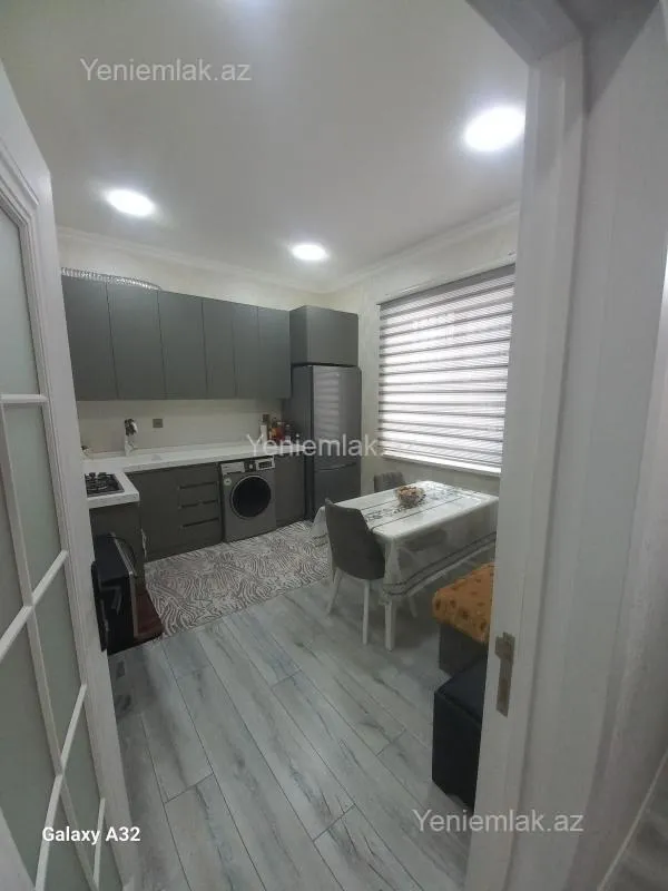 Satılır 4 otaqlı həyət evi 170 m²