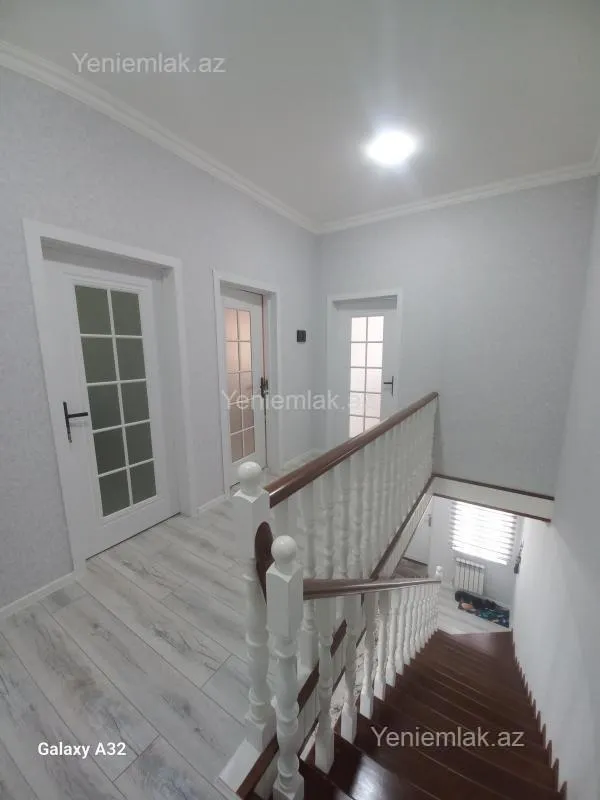 Satılır 4 otaqlı həyət evi 170 m²