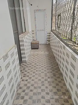 Satılır 4 otaqlı köhnə tikili 90 m²