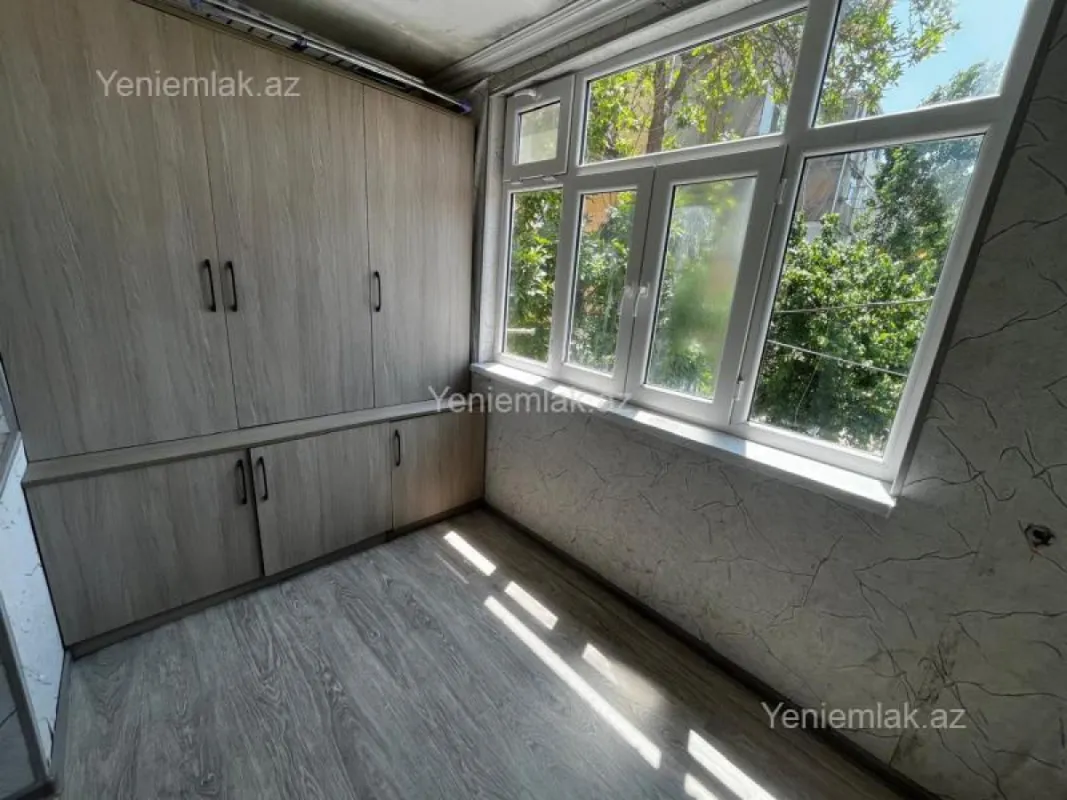 Satılır 2 otaqlı köhnə tikili 46 m²