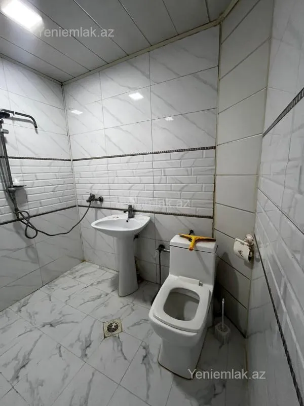 Satılır 2 otaqlı köhnə tikili 46 m²