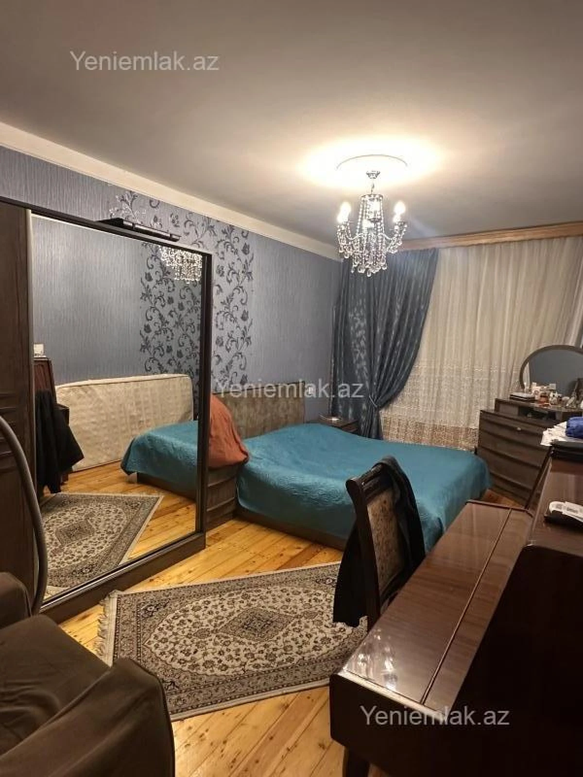 Satılır 3 otaqlı köhnə tikili 70 m²