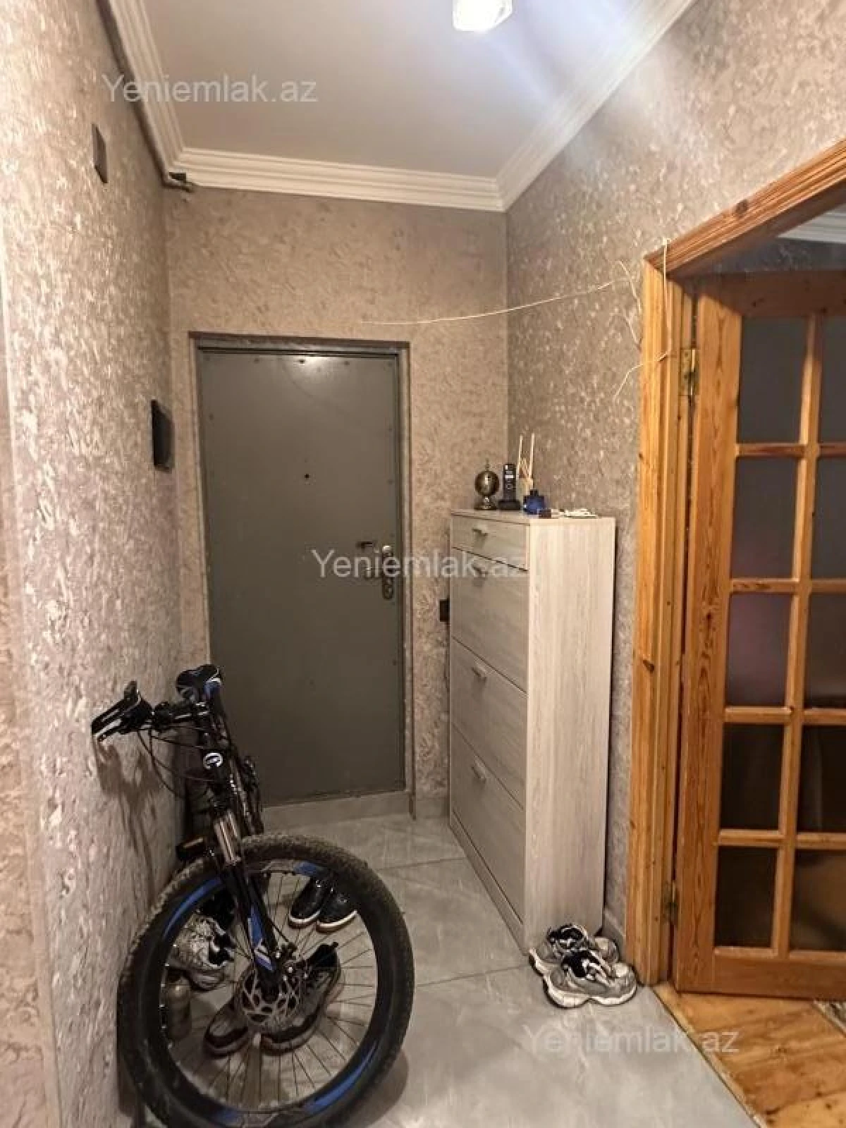Satılır 3 otaqlı köhnə tikili 70 m²