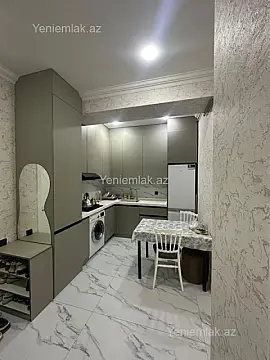 Satılır 2 otaqlı yeni tikili 60 m²