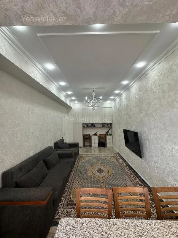 Satılır 2 otaqlı yeni tikili 60 m²