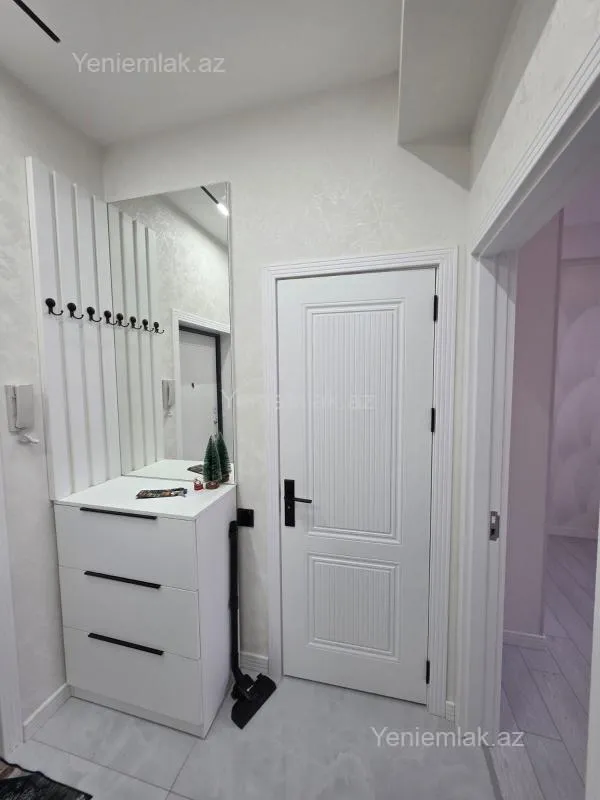 Satılır 2 otaqlı yeni tikili 50 m²