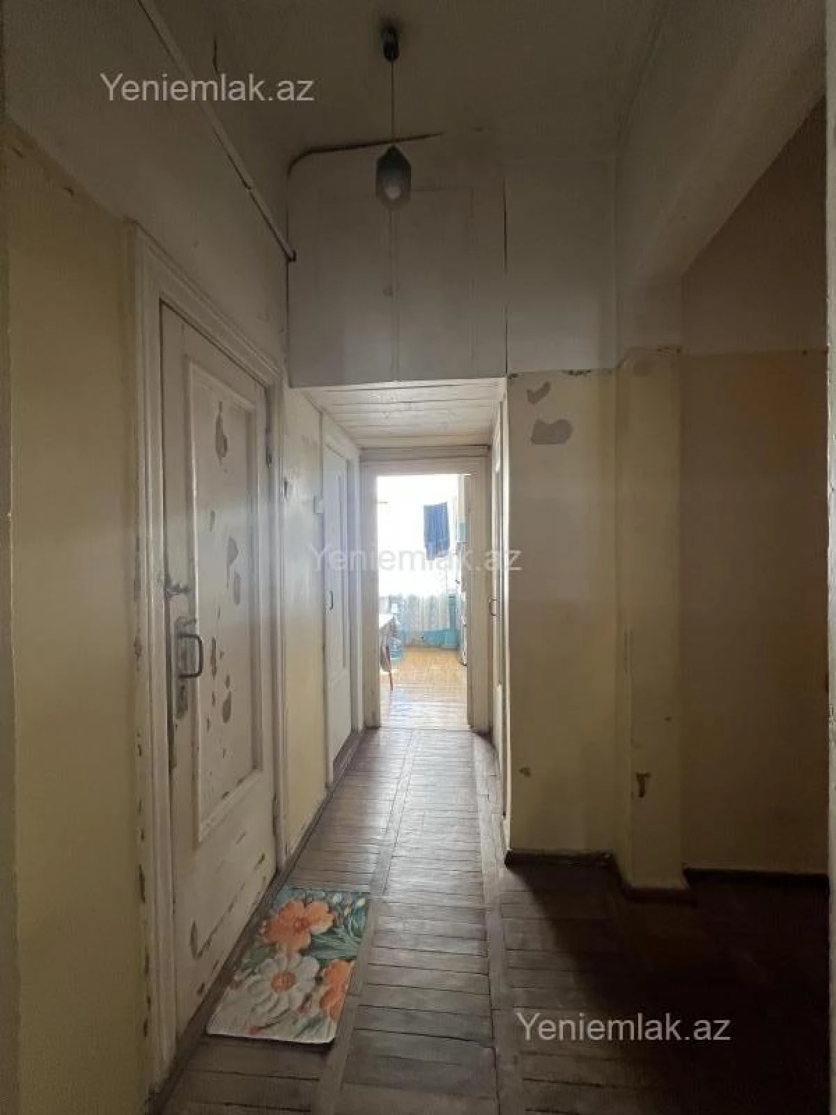Satılır 3 otaqlı köhnə tikili 95 m²