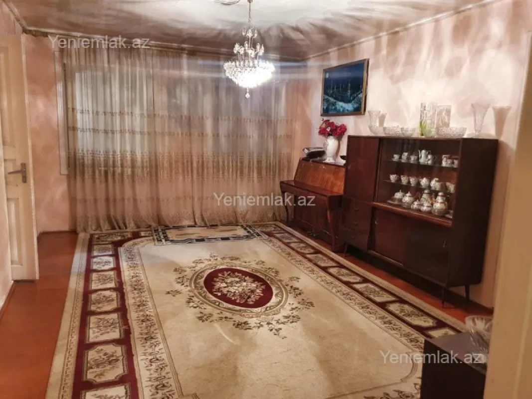 Satılır 5 otaqlı həyət evi 158.3 m²