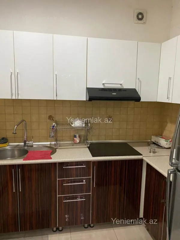 Satılır 3 otaqlı yeni tikili 133 m²