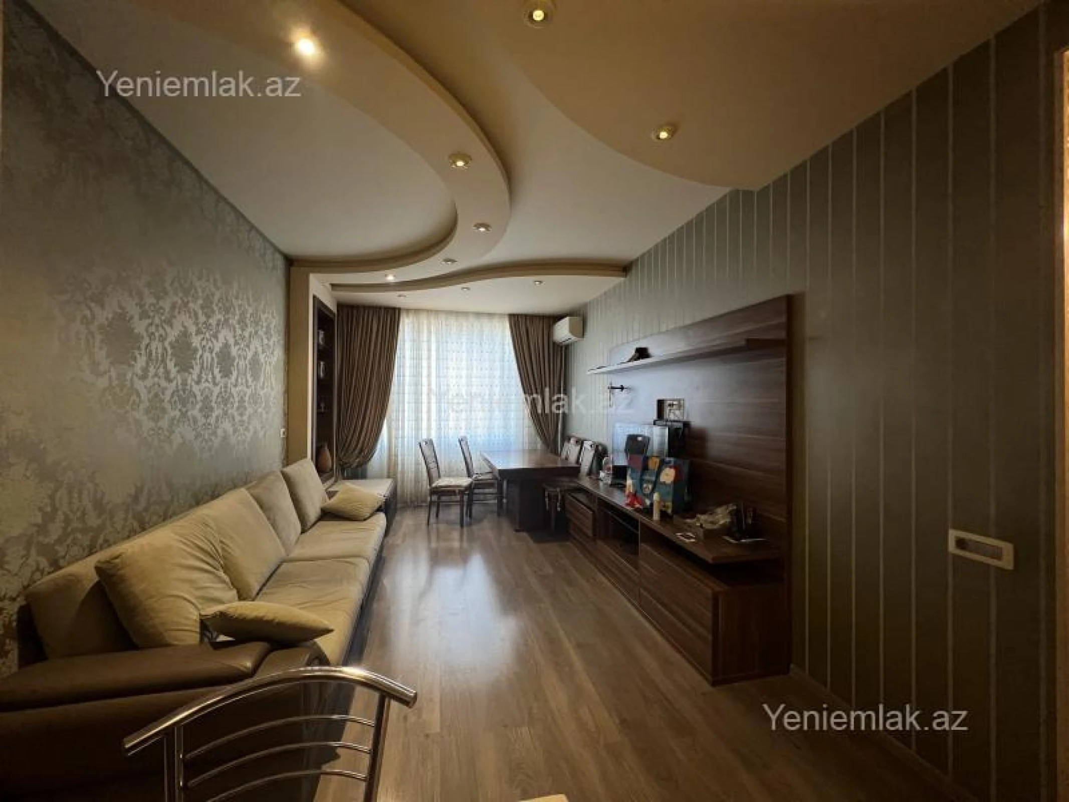 Satılır 3 otaqlı yeni tikili 85 m²