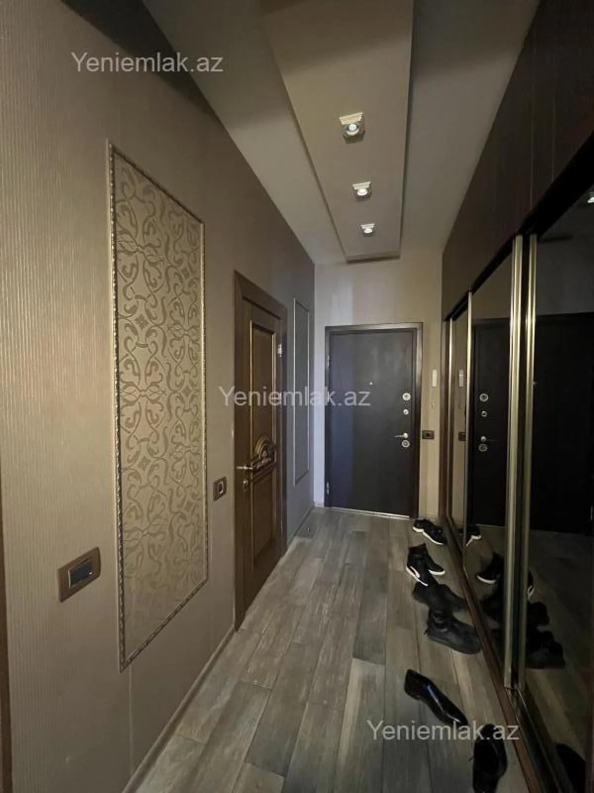 Satılır 3 otaqlı yeni tikili 85 m²