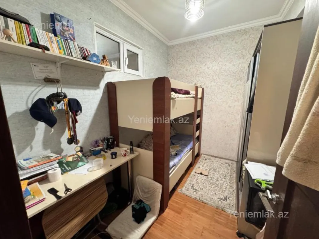 Satılır 3 otaqlı yeni tikili 65 m²