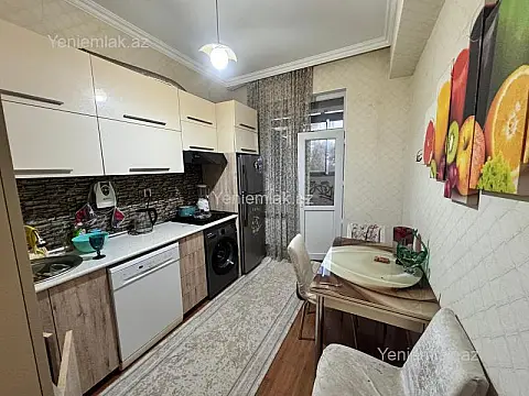 Satılır 3 otaqlı yeni tikili 65 m²