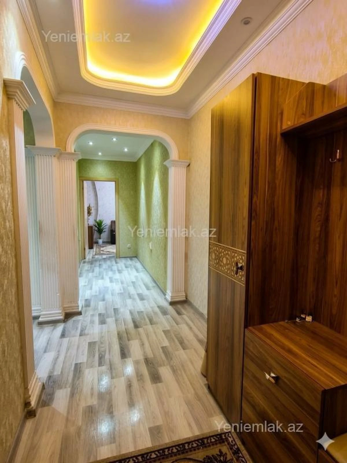 Satılır 3 otaqlı köhnə tikili 86 m²