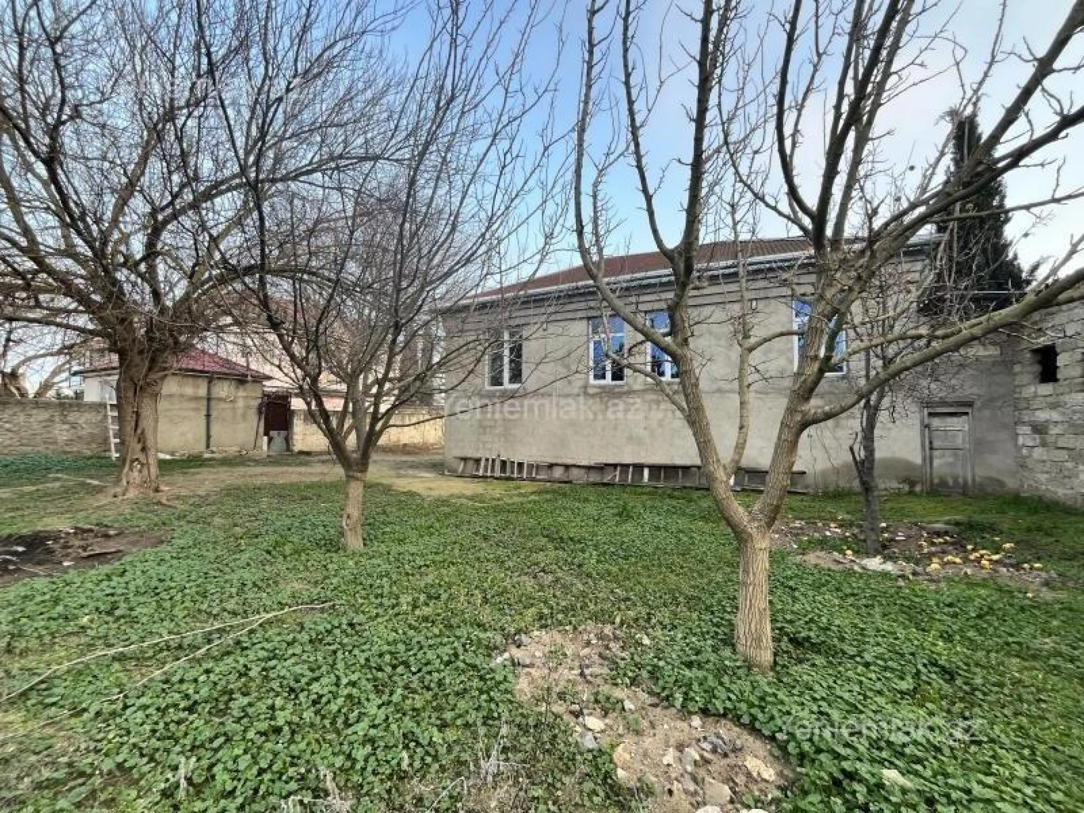 Satılır 3 otaqlı həyət evi 80 m²