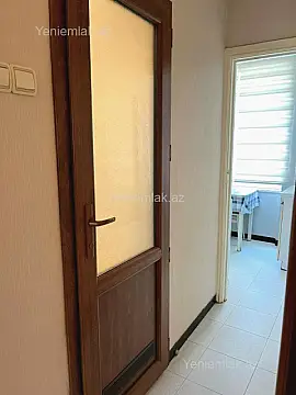 Satılır 3 otaqlı köhnə tikili 75 m²