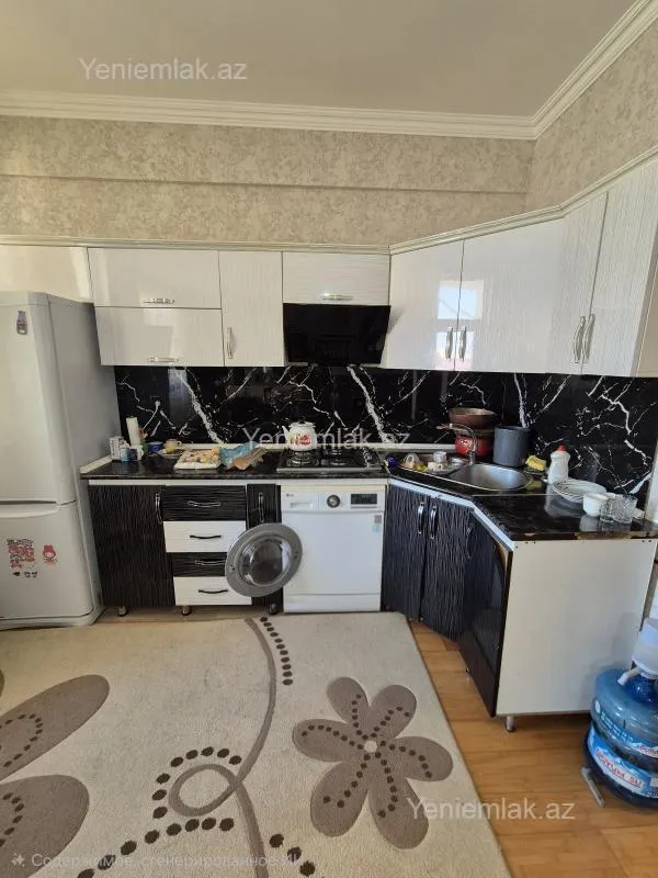 Satılır 3 otaqlı yeni tikili 90 m²