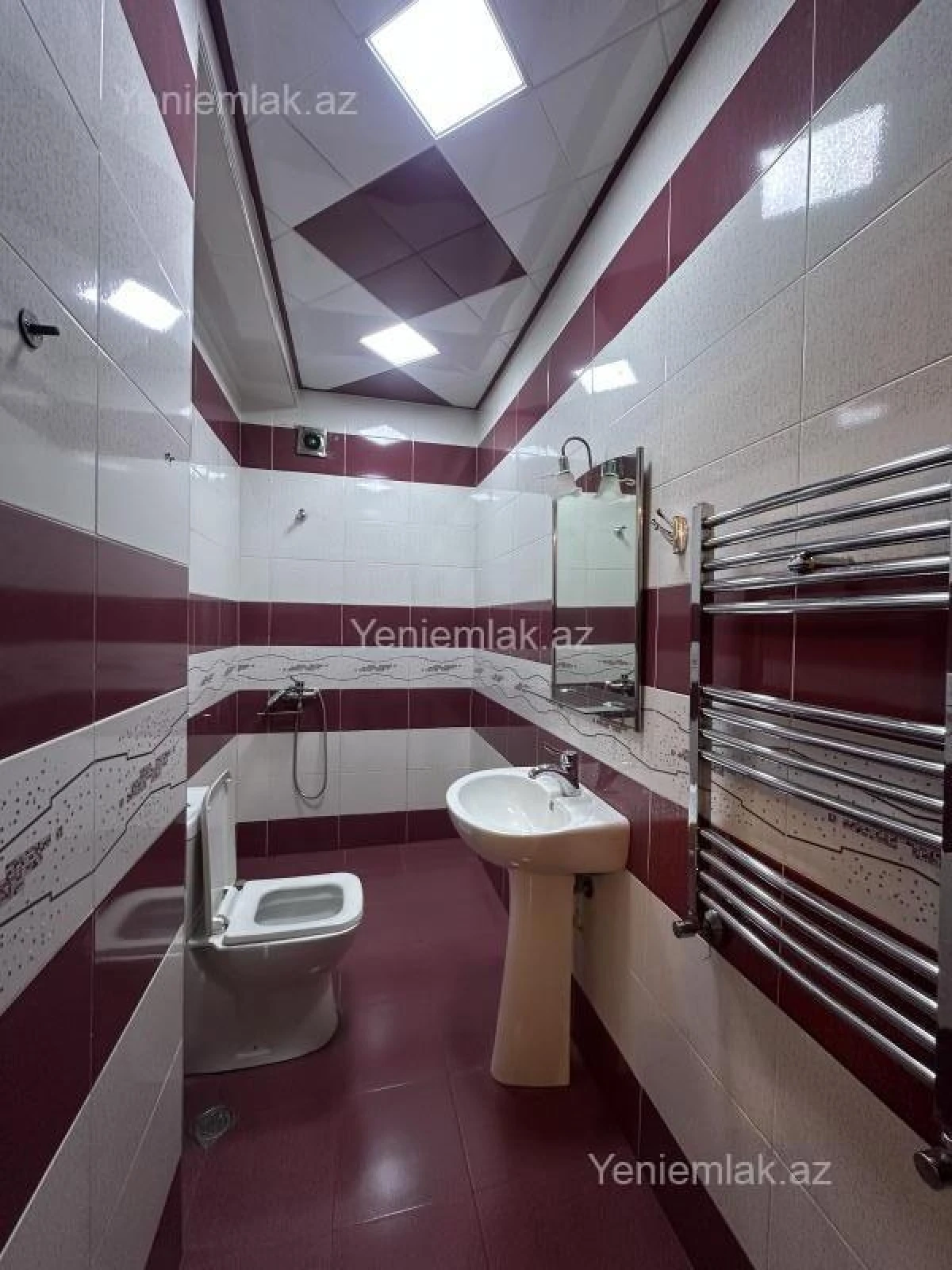 Satılır 2 otaqlı yeni tikili 61 m²