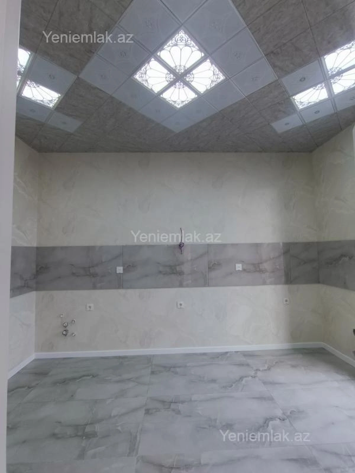 Satılır 5 otaqlı həyət evi 150 m²