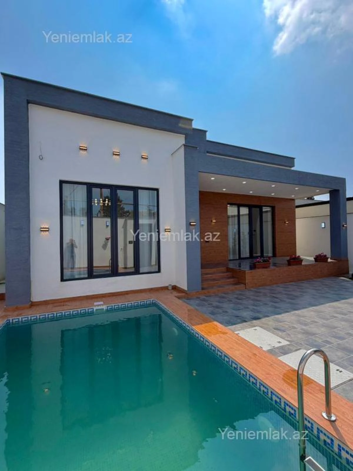 Satılır 4 otaqlı həyət evi 140 m²