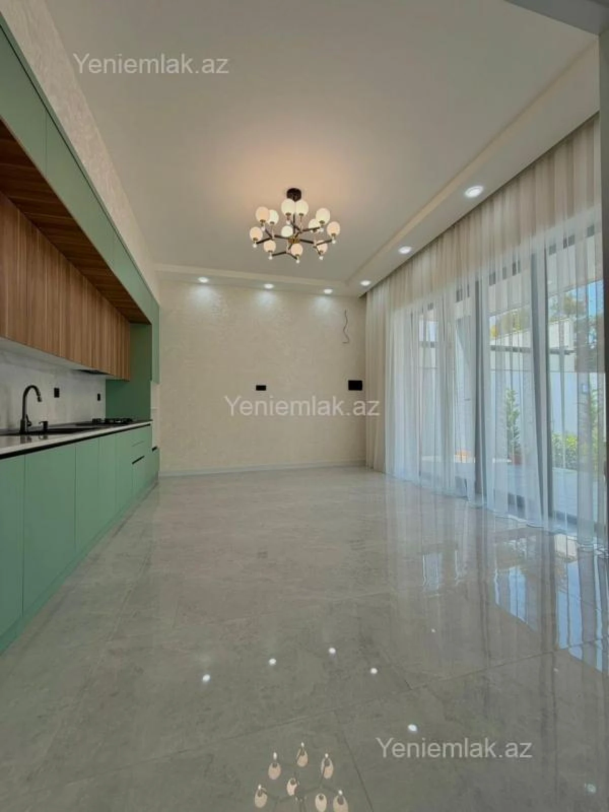 Satılır 4 otaqlı həyət evi 140 m²