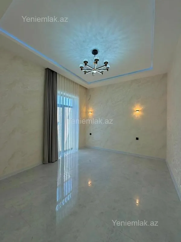 Satılır 4 otaqlı həyət evi 140 m²