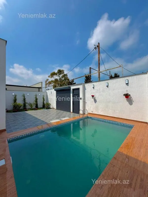 Satılır 4 otaqlı həyət evi 140 m²