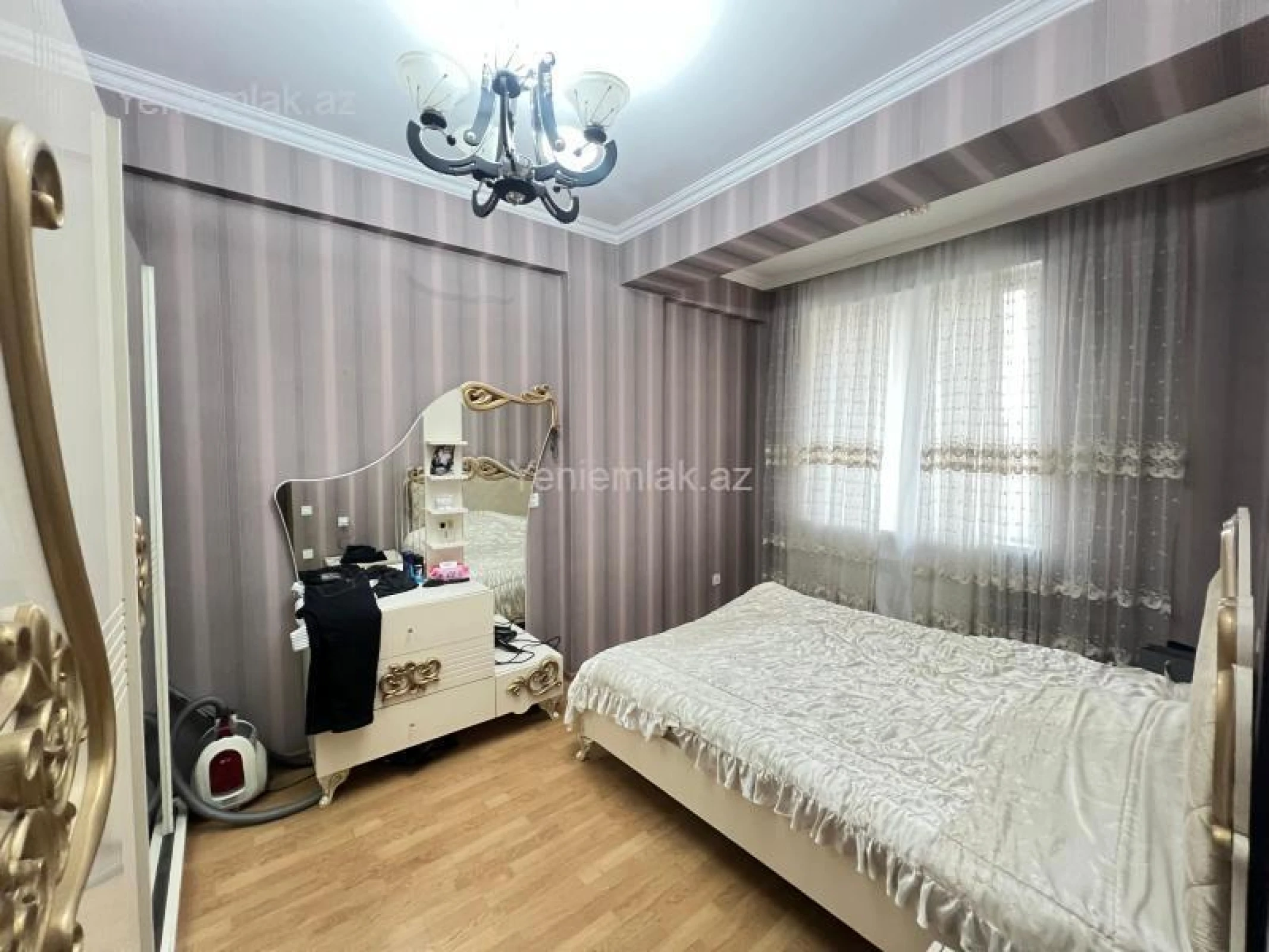 Satılır 3 otaqlı yeni tikili 116 m²
