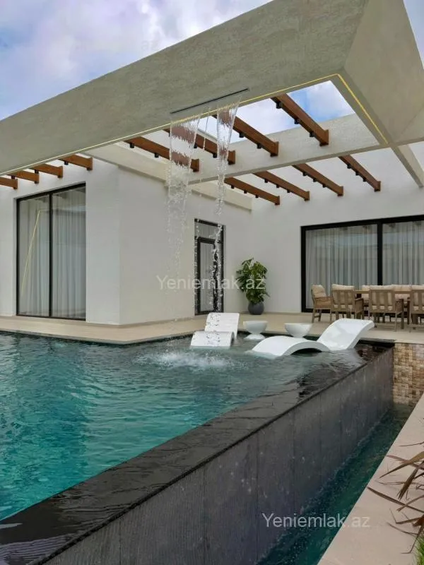 Satılır 5 otaqlı həyət evi 220 m²