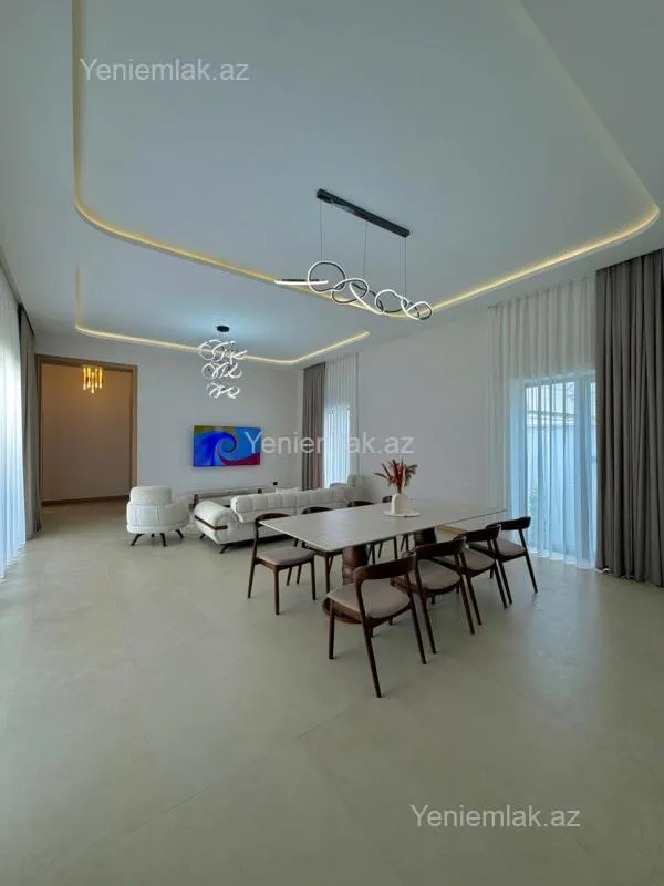 Satılır 5 otaqlı həyət evi 220 m²
