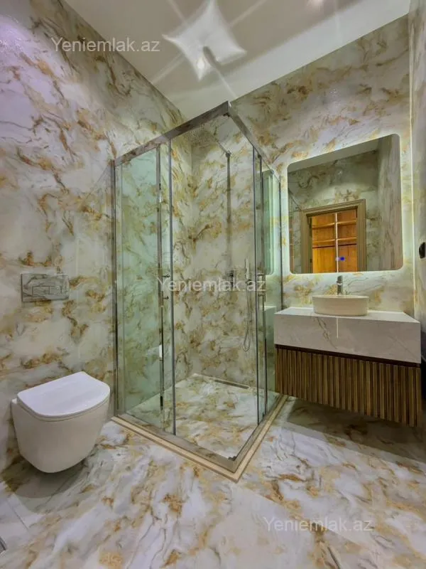 Satılır 5 otaqlı həyət evi 220 m²