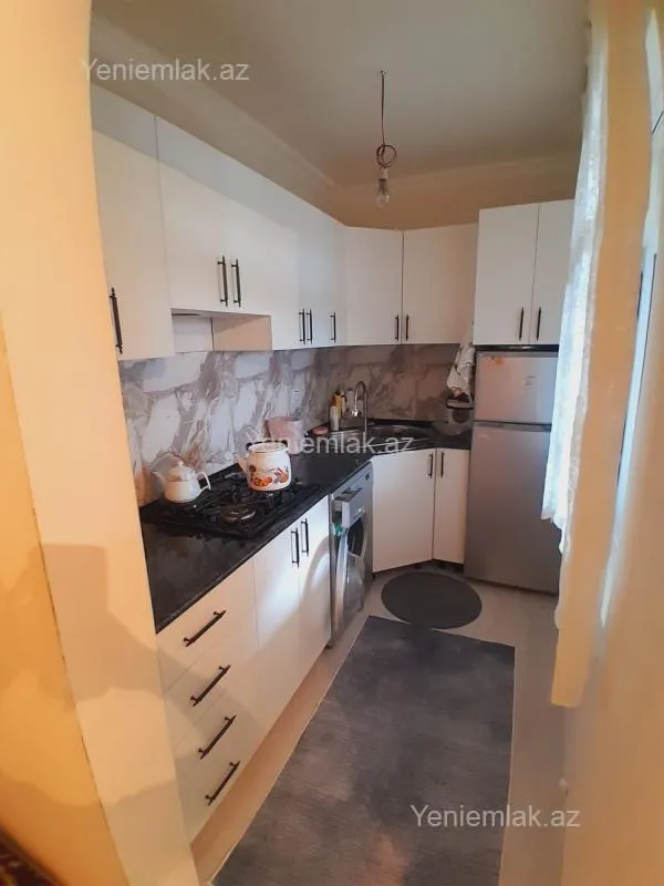 Satılır 3 otaqlı həyət evi 100 m²